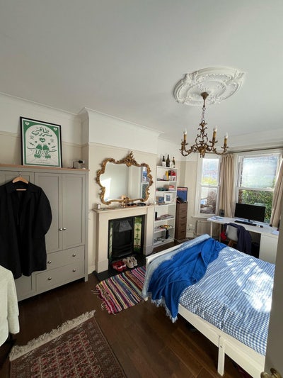 Room in Wimbledon Park Main Photo
