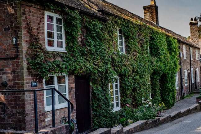 Historic Listed Cottage in Coalbrookdale Main Photo