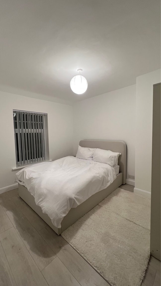Modern Double En-Suite Room – Selly Oak B29 Main Photo