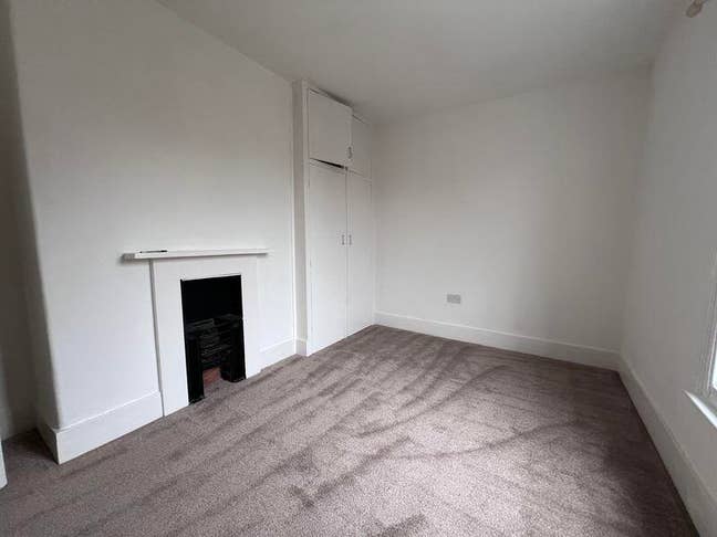 Spacious Shrewsbury home with garden Main Photo