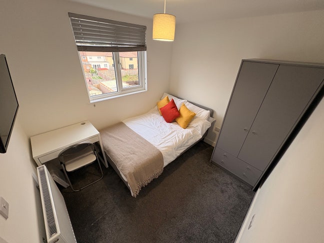 Double Room Bridgman Road  Main Photo