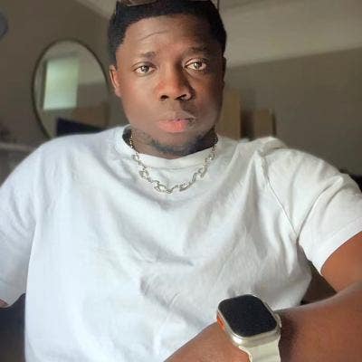 Professional Male seeks a double room Main Photo
