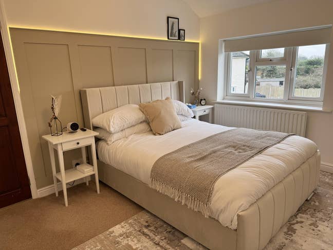 Newly Renovated 4 bed next to Elm Park Station Main Photo
