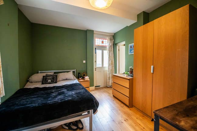 Great 4 bed flats - East Putney / West hill Main Photo