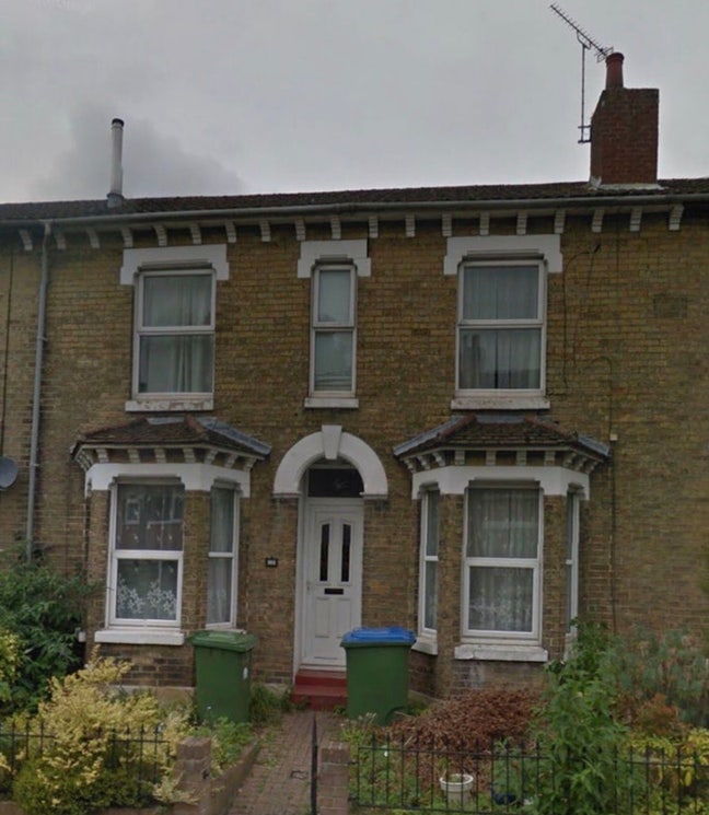 Double bedroom all bills inc character house share Main Photo