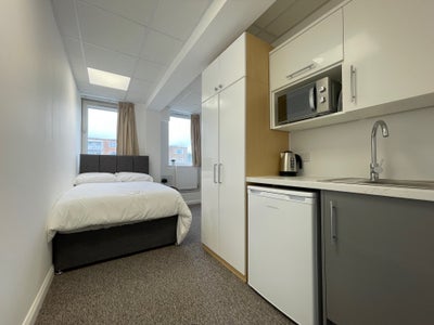  Luxury furnished studio | All Bills Included  Main Photo