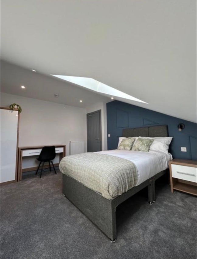 URGENT - High End Room in a House-Share Portsmouth Main Photo