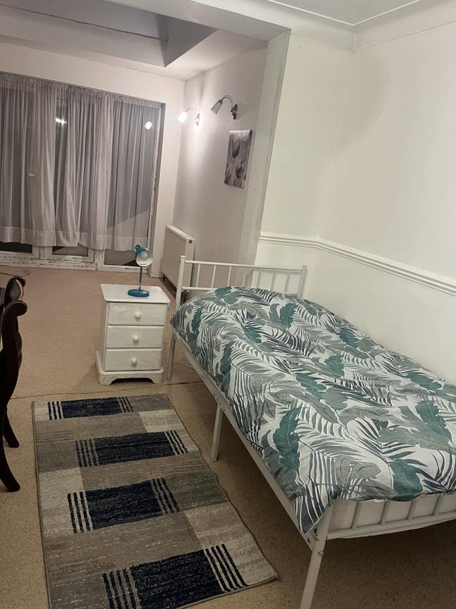 Bright,Spacious room in Mill Hill Main Photo