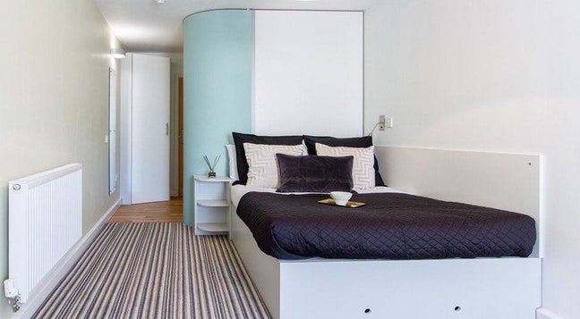 1 Bed En-suite Room Available at Brunswick House Main Photo