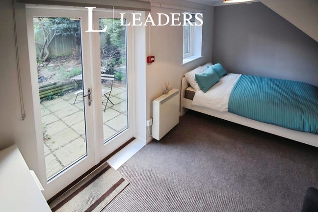 Double Room to Rent- Nicholson Grove Main Photo