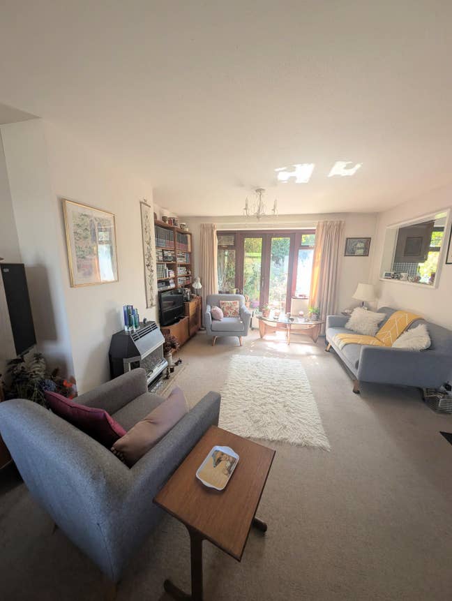 Homeshare in Cheltenham, GL50 (near race course)  Main Photo