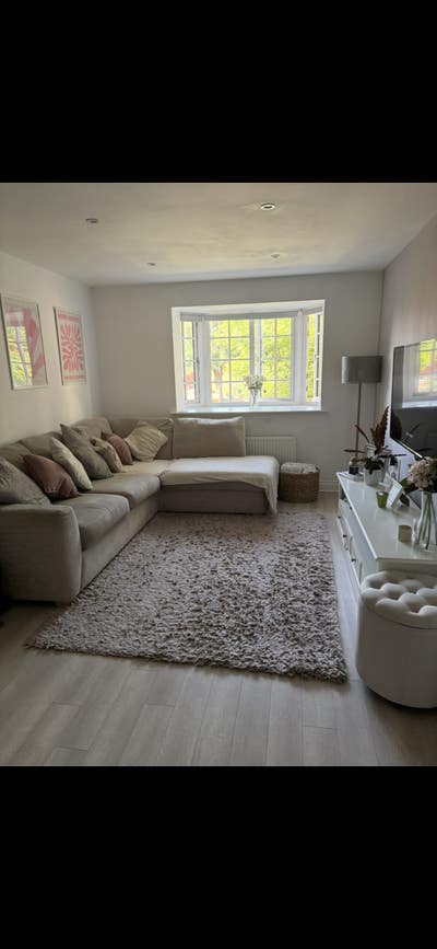 Beautiful apartment in Wendover  Main Photo