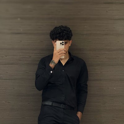 Need room -  Main Photo