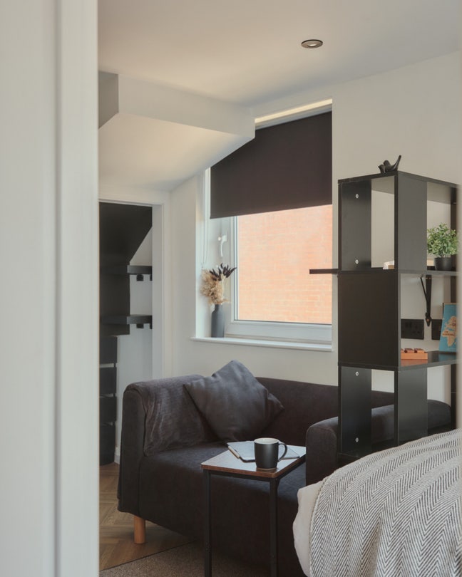⭐️Luxury ‘studio’ style HMO room | 2 weeks free ⭐️ Main Photo