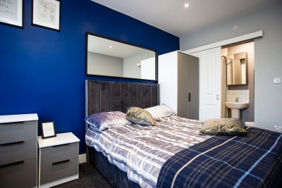 🏡 Modern En-Suite Rooms Available in Eccles 🏡 Main Photo