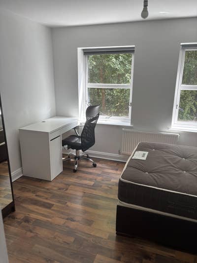 Looking for a housemate to join house in Leicester Main Photo