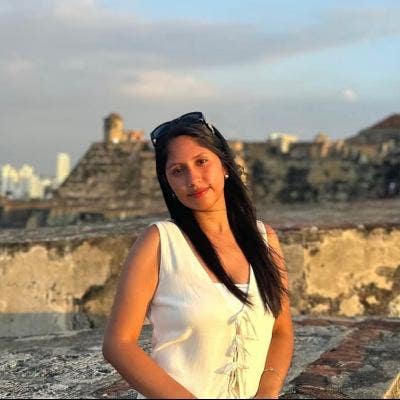 I’m 25 and originally from Peru. I’m curr... Main Photo