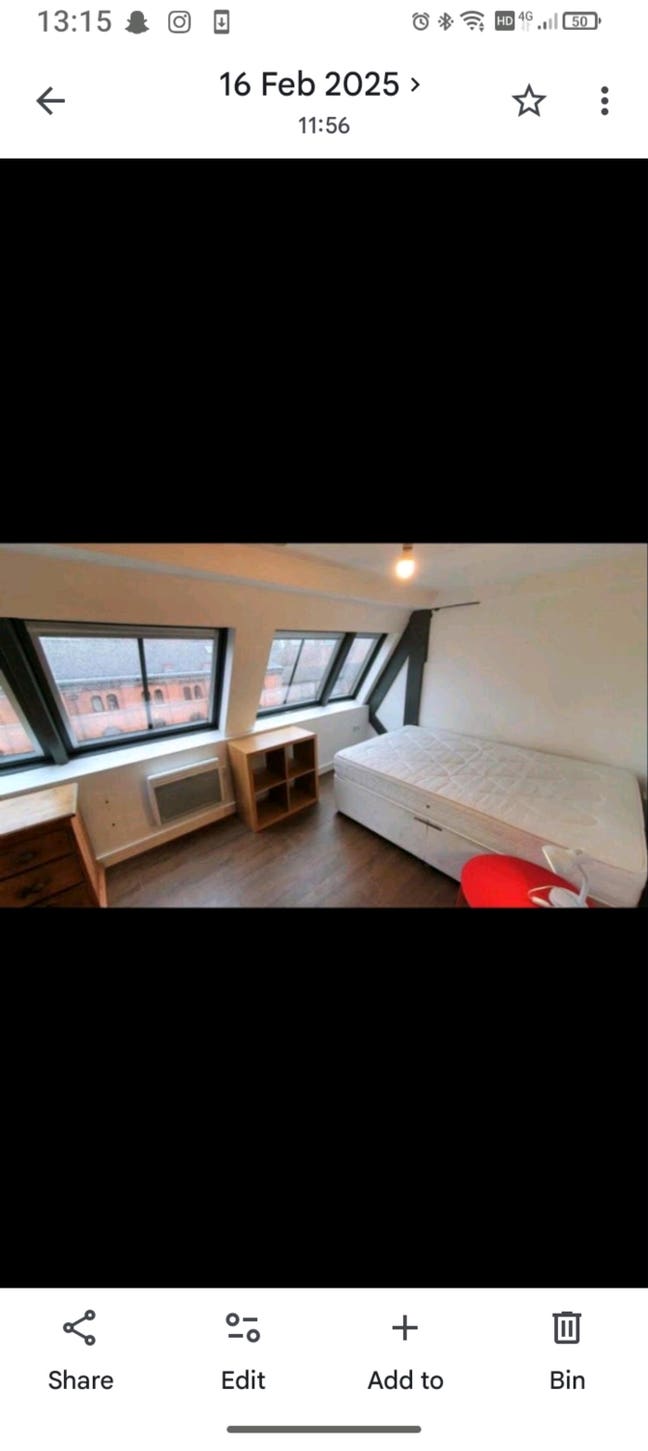 Room in City Centre Duplex Main Photo