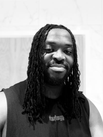 34 year old professional looking for a room Main Photo
