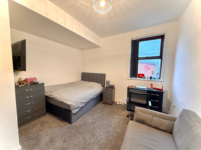 Double Rooms | Oct 26 | All-Female Professionals Main Photo