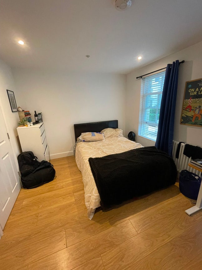 Clapham Common ensuite double room Main Photo