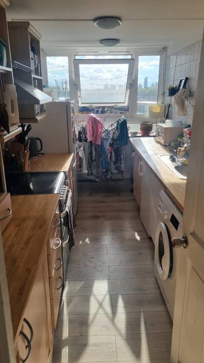 3 Bedroom Flat in Battersea Main Photo