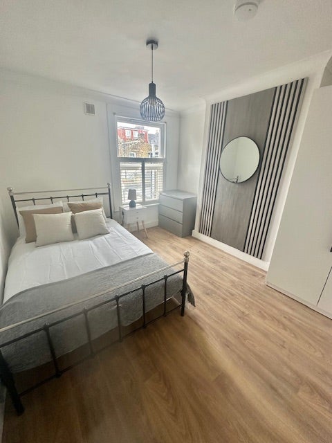  New  Double + Garden BR London Bridge 10 mins  Main Photo