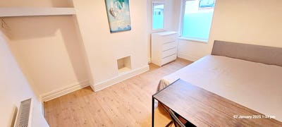 Lovely house share  Main Photo