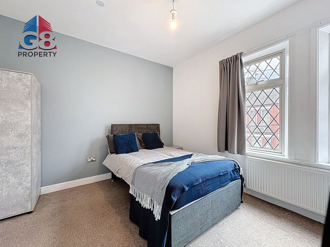 Double Ensuite Rooms- Earlsmere Avenue Main Photo