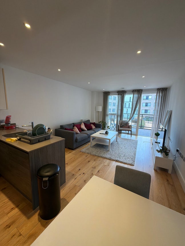 1 double bd 1 bath in new build  Main Photo