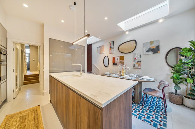 Great Room Available in Battersea  Main Photo
