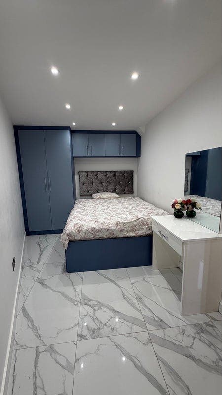 2 Rooms Available – Chigwell IG7 5ED Main Photo