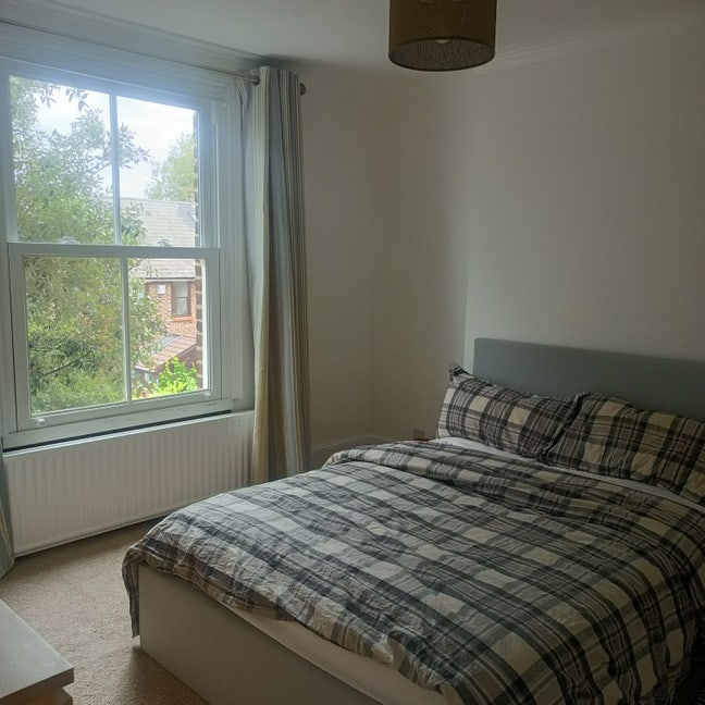 Room 1 Kingston Road, Merton, London, SW19 Main Photo