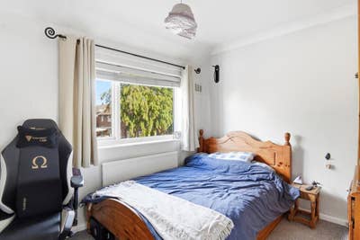 Double bedroom house share Main Photo