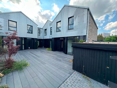 ***Three Bedroom Newly Built House to Rent, N18*** Main Photo