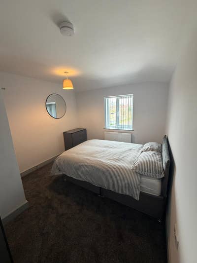 Stunning Refurbished Rooms - DN11 Doncaster Main Photo