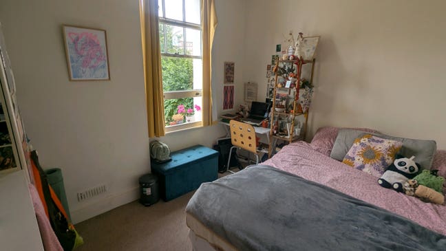 Room in bright, friendly Balham flat! ☀️ Main Photo