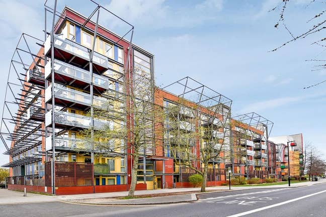 3 Brand New Double Rooms in North Greenwich!! Main Photo