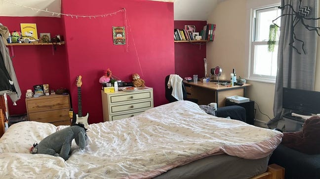 Room for rent in lovely house near city cent Main Photo