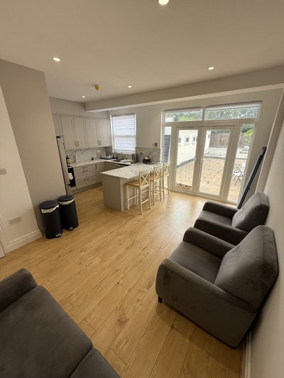  Luxury En-Suite Double Rooms in Wood Green Main Photo