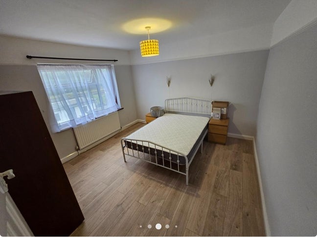 Big spacious Double Room  Main Photo