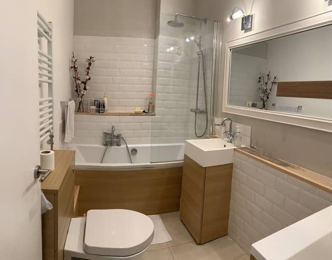 Looking for a flatmate in cozy, safe clean area Main Photo