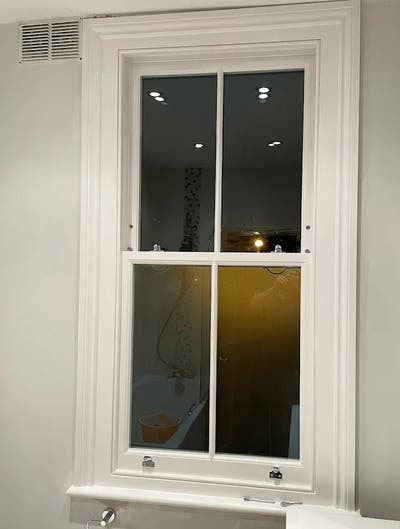 A Cozy Fully Furnished Room in Friendly Flatshare Main Photo