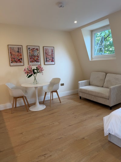 W6 Brand new spacious studio, all bills included  Main Photo