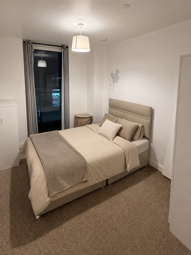 Student flatshare |5 minutes from Stratford sta  Main Photo