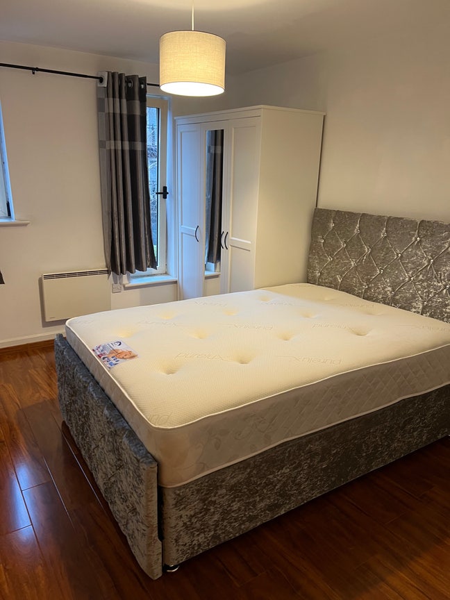 Modern Apartment for Rent close to university of Y Main Photo