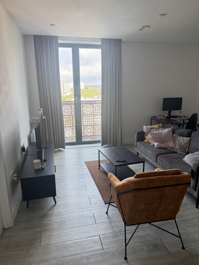 Double room available close to Salford Uni Main Photo