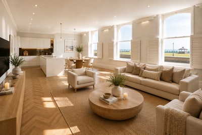 Beachfront One-Bed Apartament. Central Hove.  Main Photo