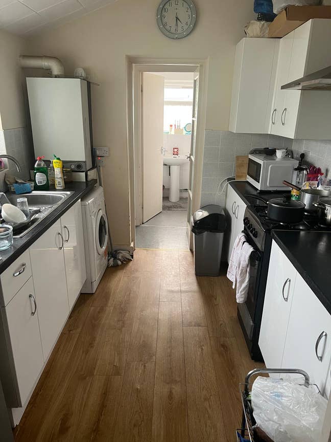 2/3 Bedroom house in Plaistow Main Photo