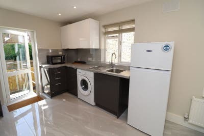 Lovely House- Last Top Double Room in Hackney  Main Photo
